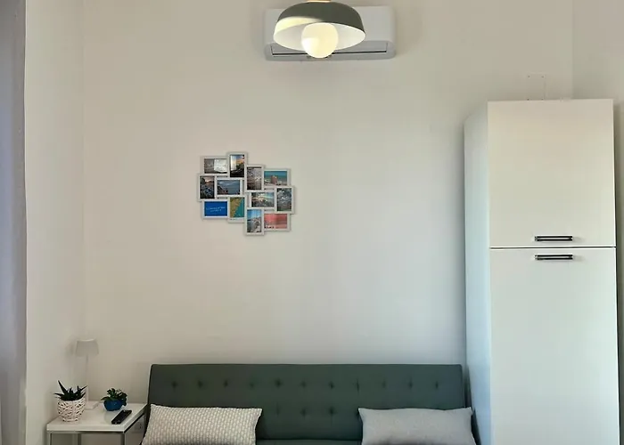 La Finestra Sul Mare Apartment *