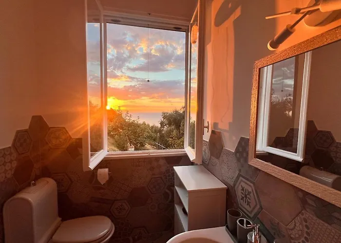 La Finestra Sul Mare Apartment *