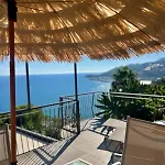La Finestra Sul Mare *