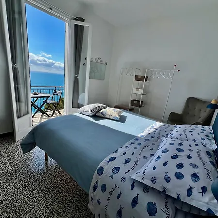 Apartment La Finestra Sul Mare