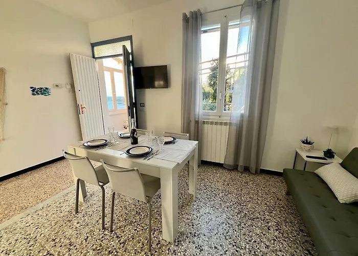 Apartment La Finestra Sul Mare