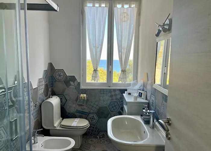 La Finestra Sul Mare *